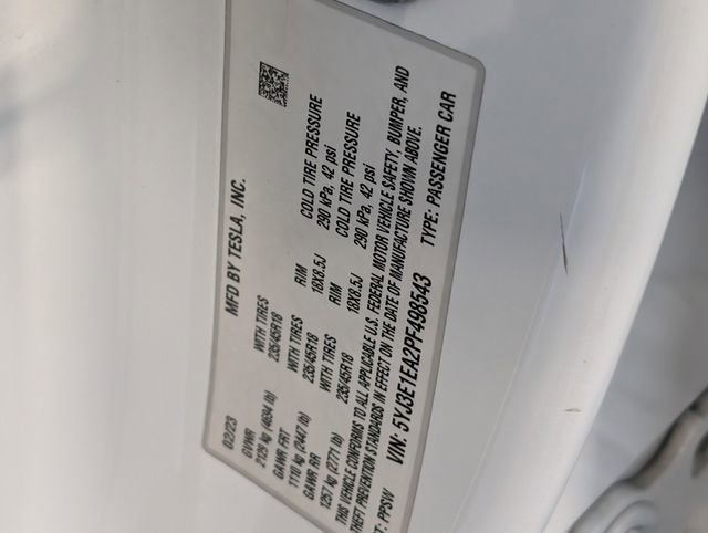 Used 2023 Tesla Model 3 Standard Range RWD image 15