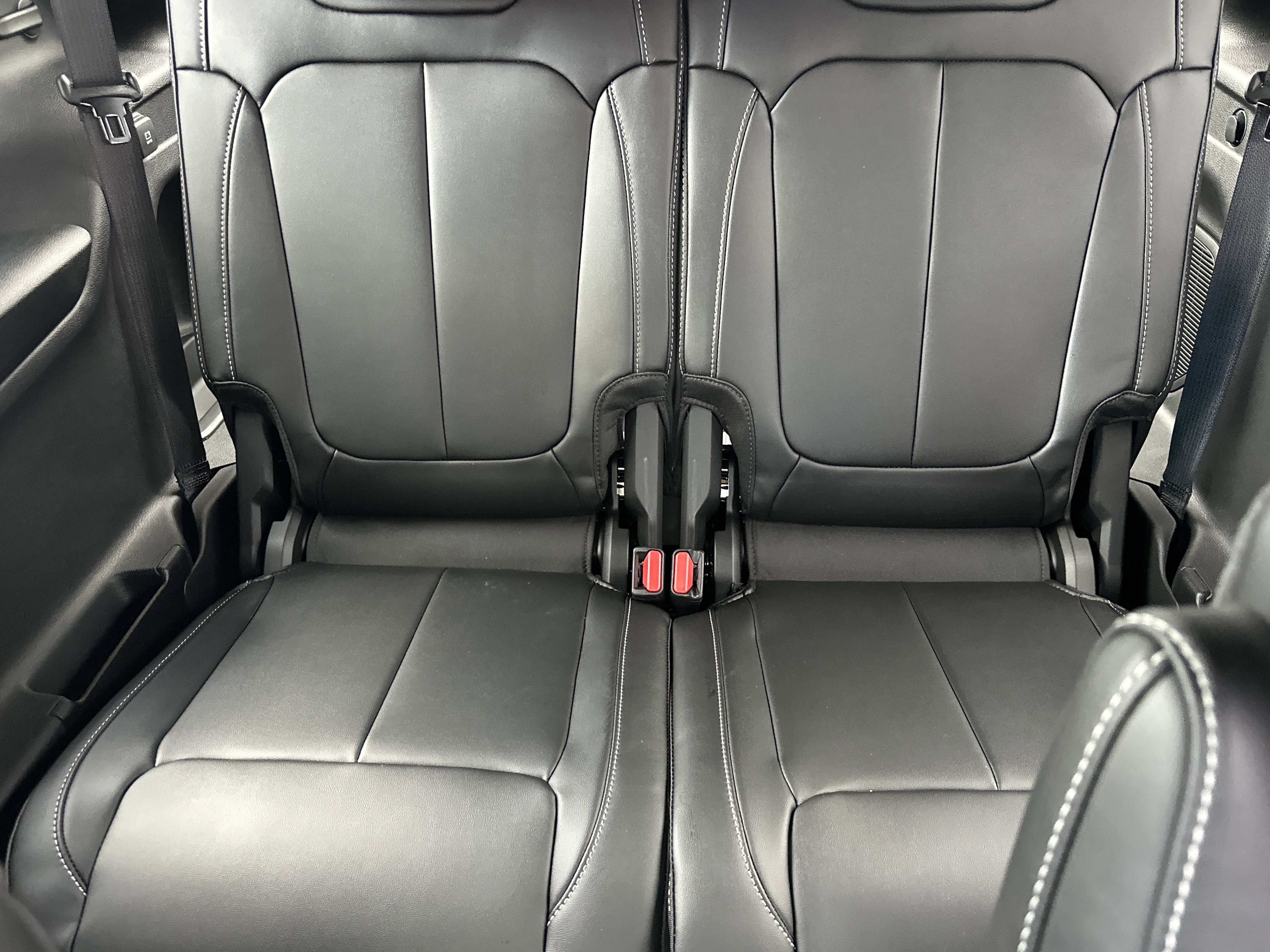 New 2026 Jeep Grand Cherokee L Limited w/ Limited Altitude Package image 31