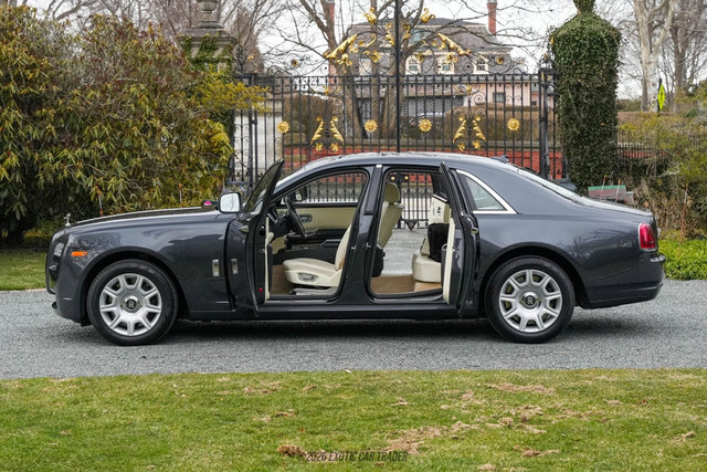 Used 2011 Rolls-Royce Ghost image 15