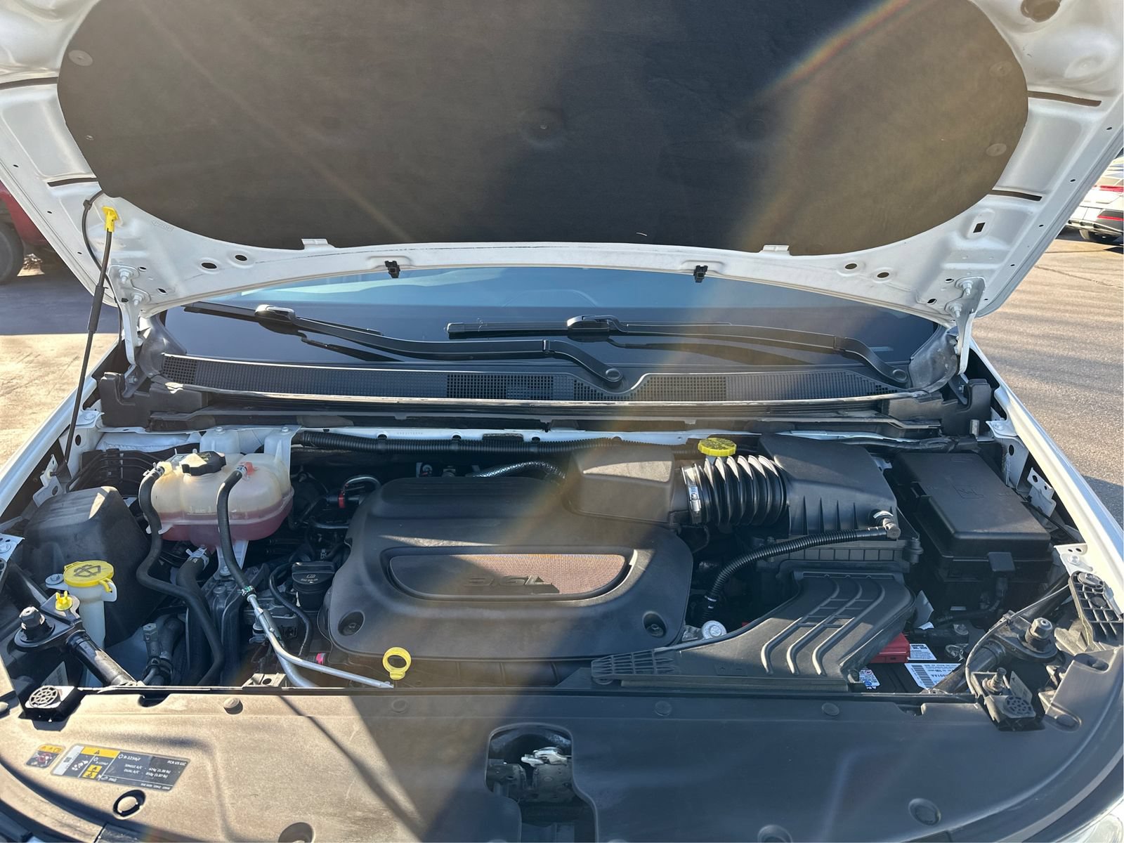 Used 2023 Chrysler Pacifica Touring-L FWD image 11