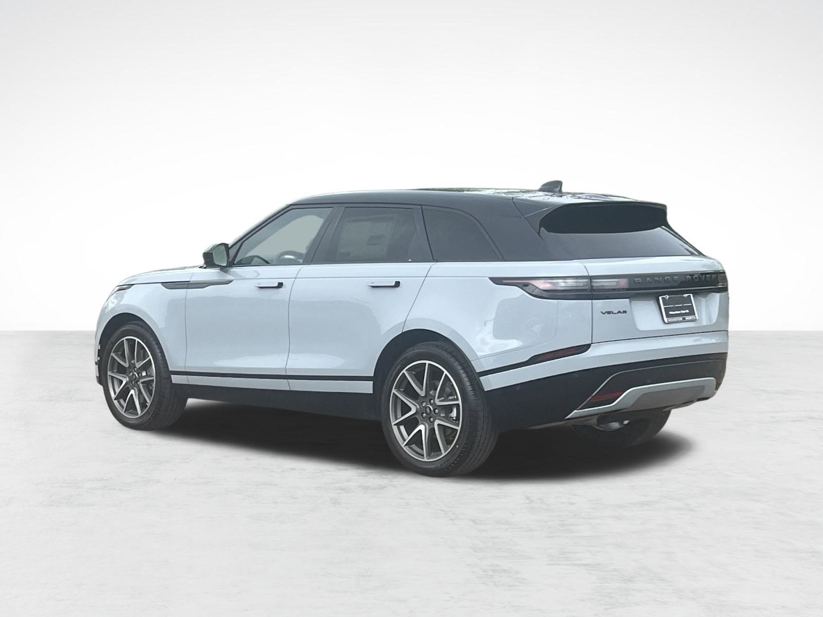 New 2026 Land Rover Range Rover Velar Dynamic SE image 3