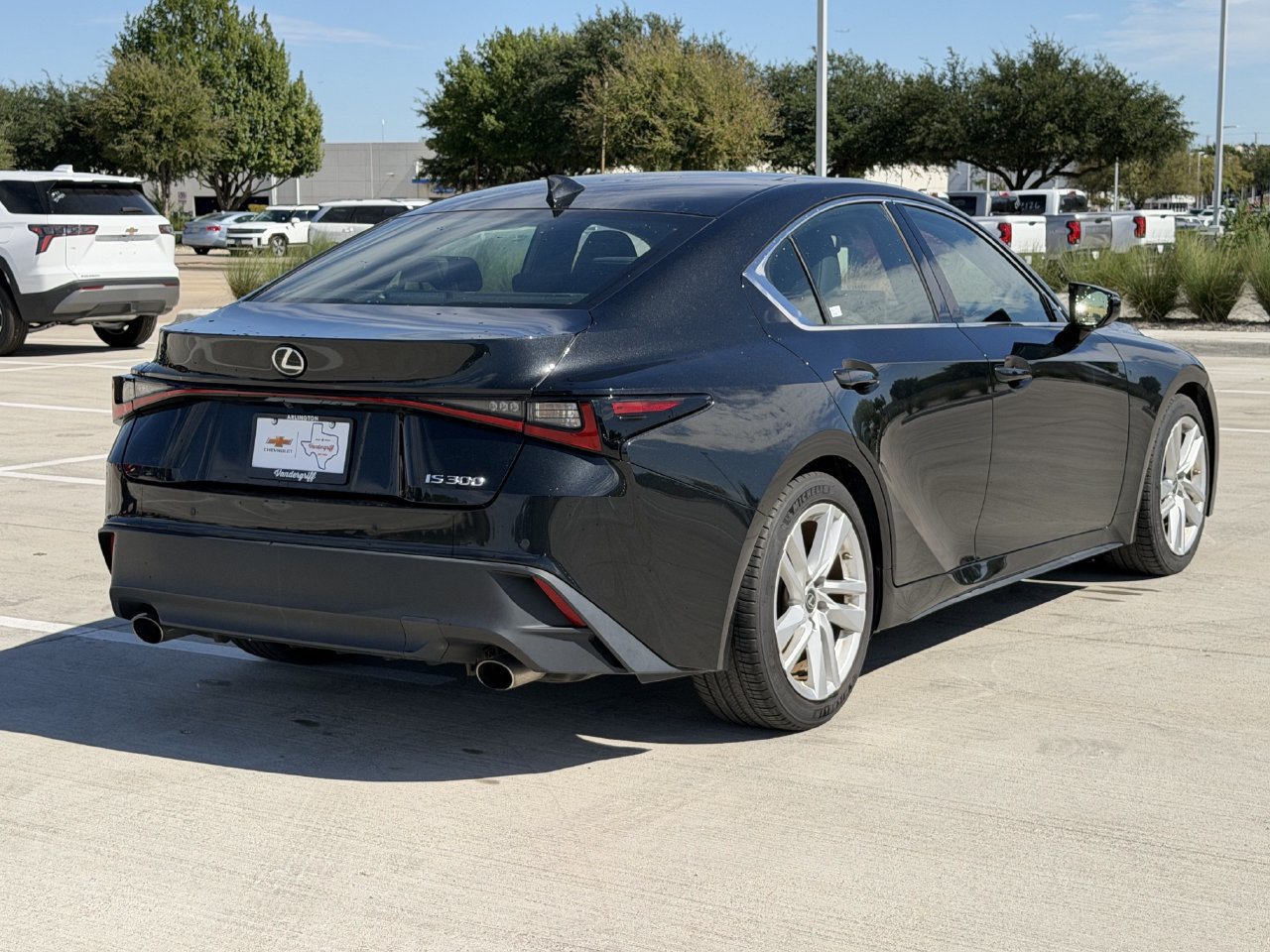 Used 2021 Lexus IS 300 w/ Comfort Package RWD image 4