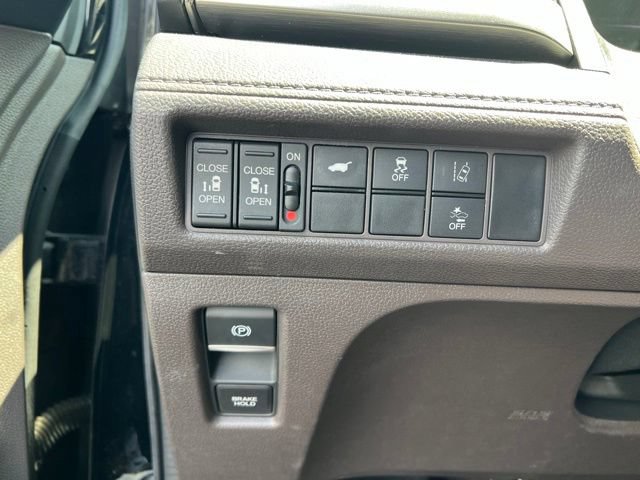Used 2018 Honda Odyssey EX-L image 10