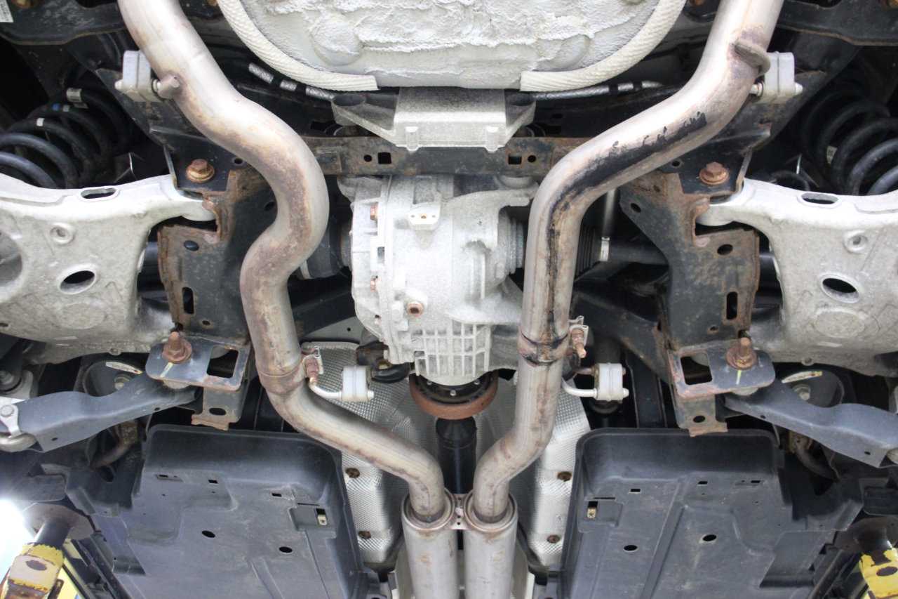 Used 2018 Jaguar F-PACE Prestige image 97