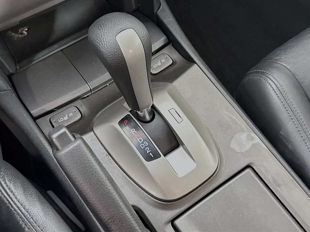 Used 2010 Honda Accord EX-L image 18