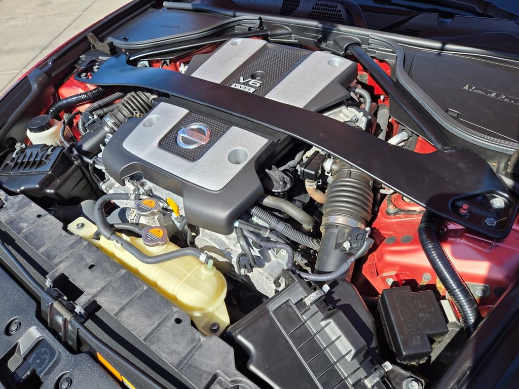 Certified 2020 Nissan 370Z Touring Sport image 19
