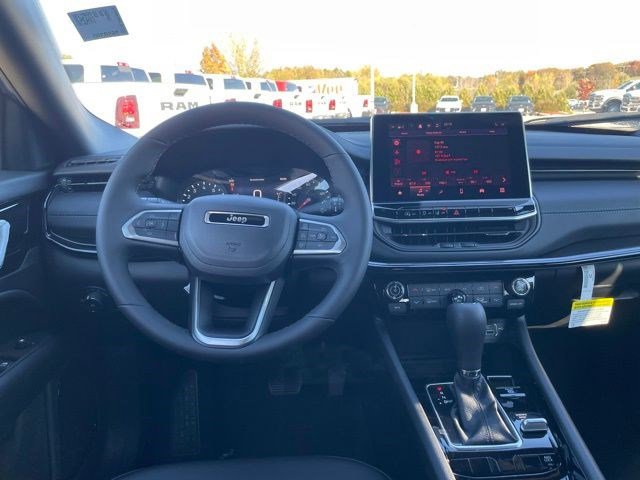 New 2026 Jeep Compass Latitude w/ Quick Order Package 29K AWD/4WD image 11