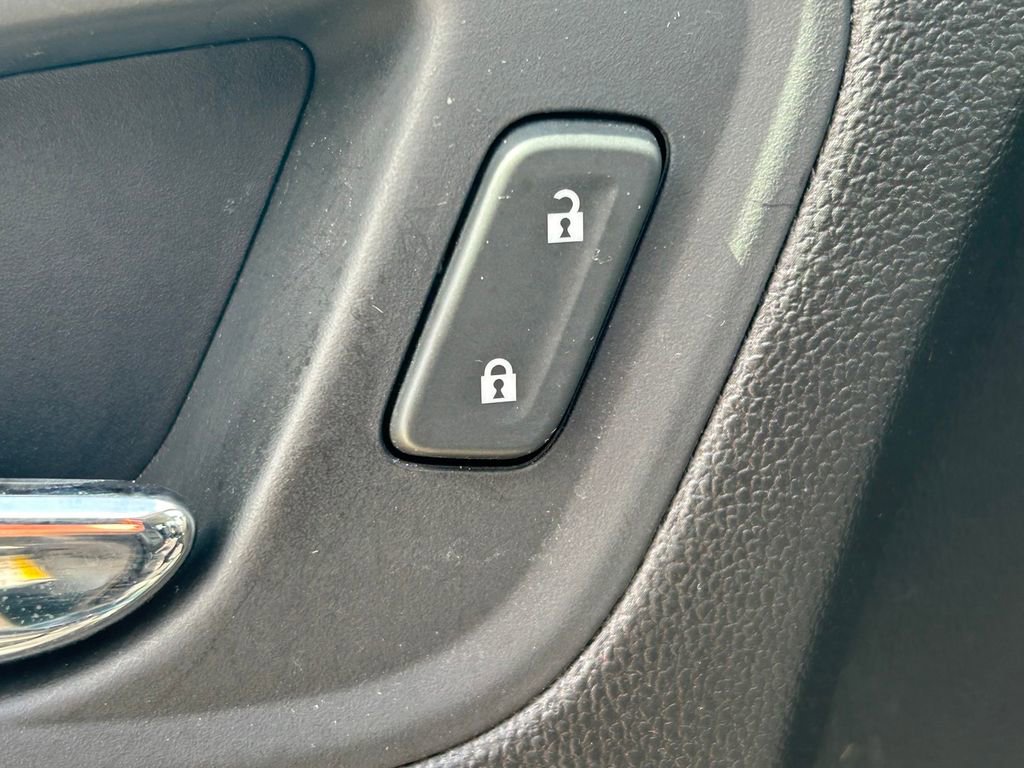 Used 2019 GMC Canyon Denali image 23