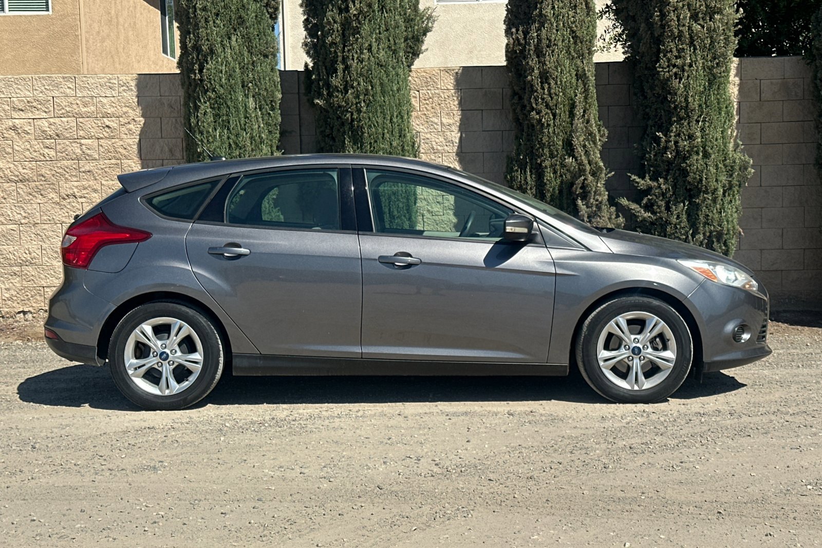 Used 2013 Ford Focus SE image 3