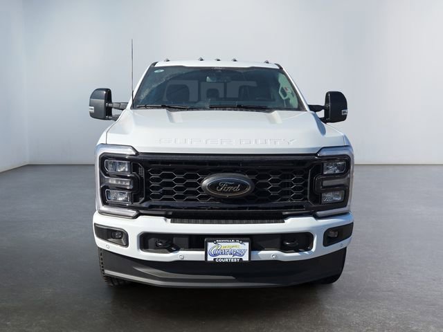 New 2026 Ford F250 Lariat w/ Black Appearance Package image 8