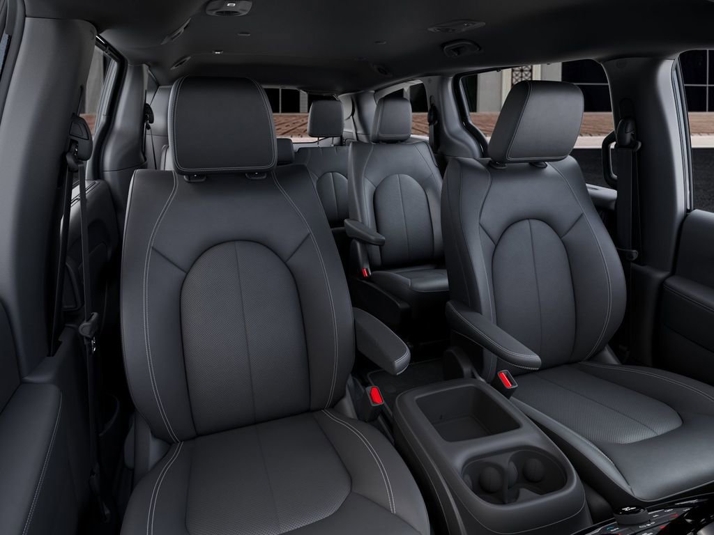New 2026 Chrysler Pacifica Select image 16