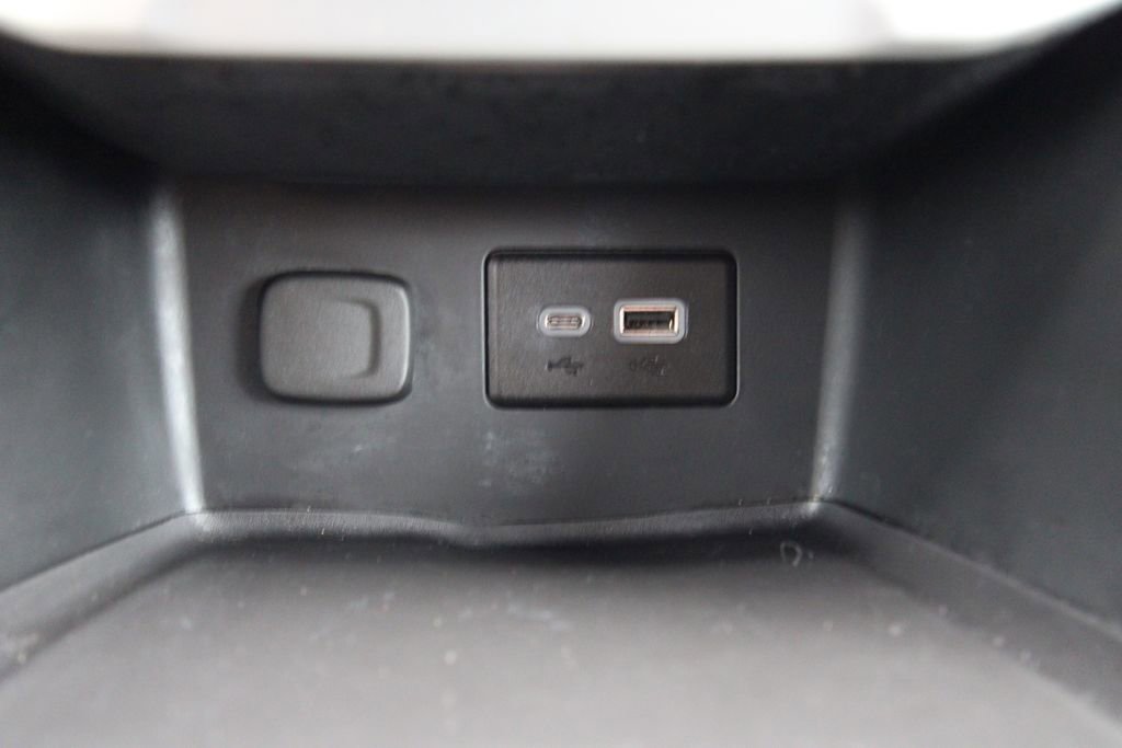 Used 2023 GMC Acadia SLE w/ Driver Convenience Package image 37