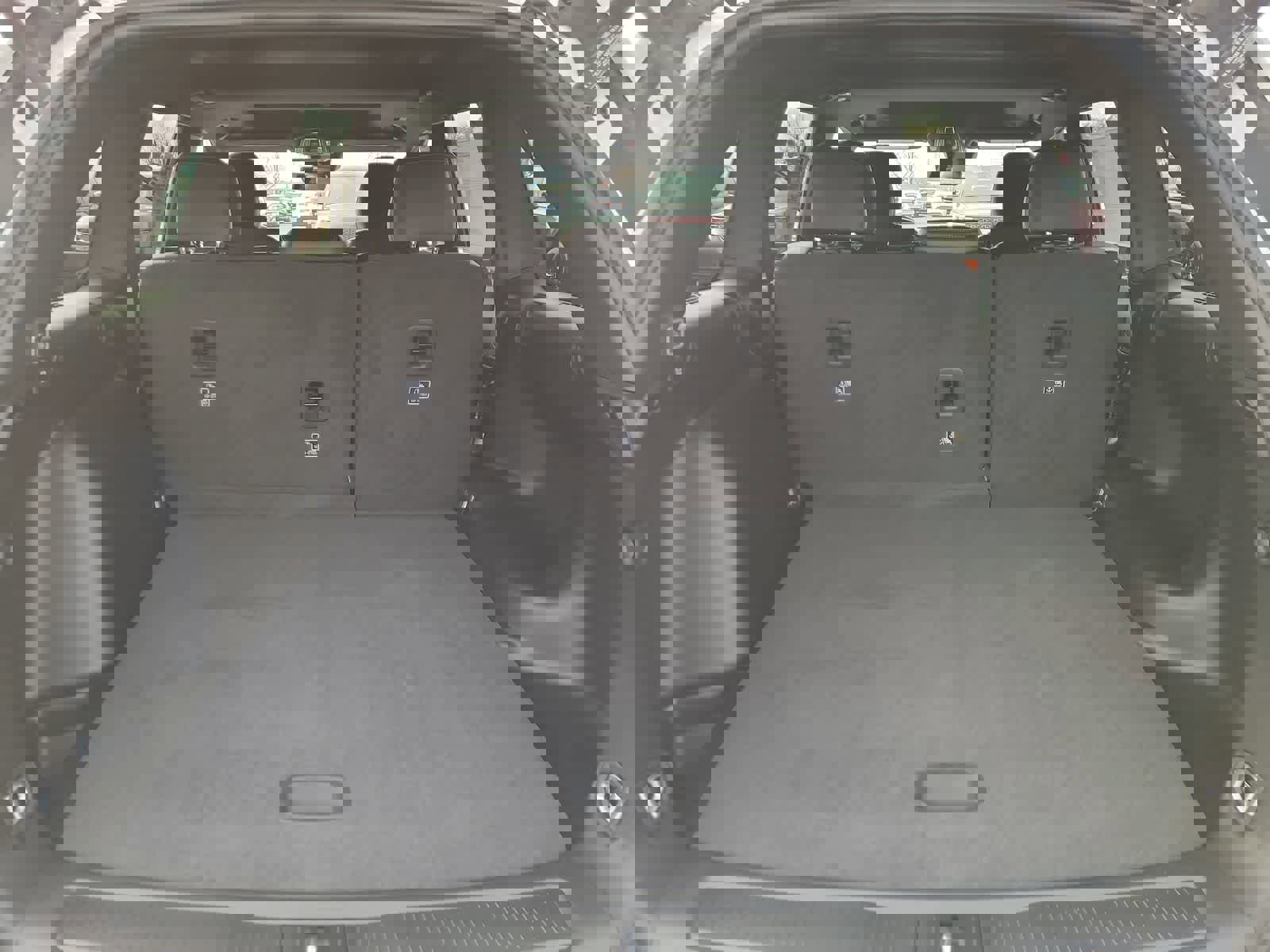 New 2025 Jeep Grand Cherokee Altitude image 27