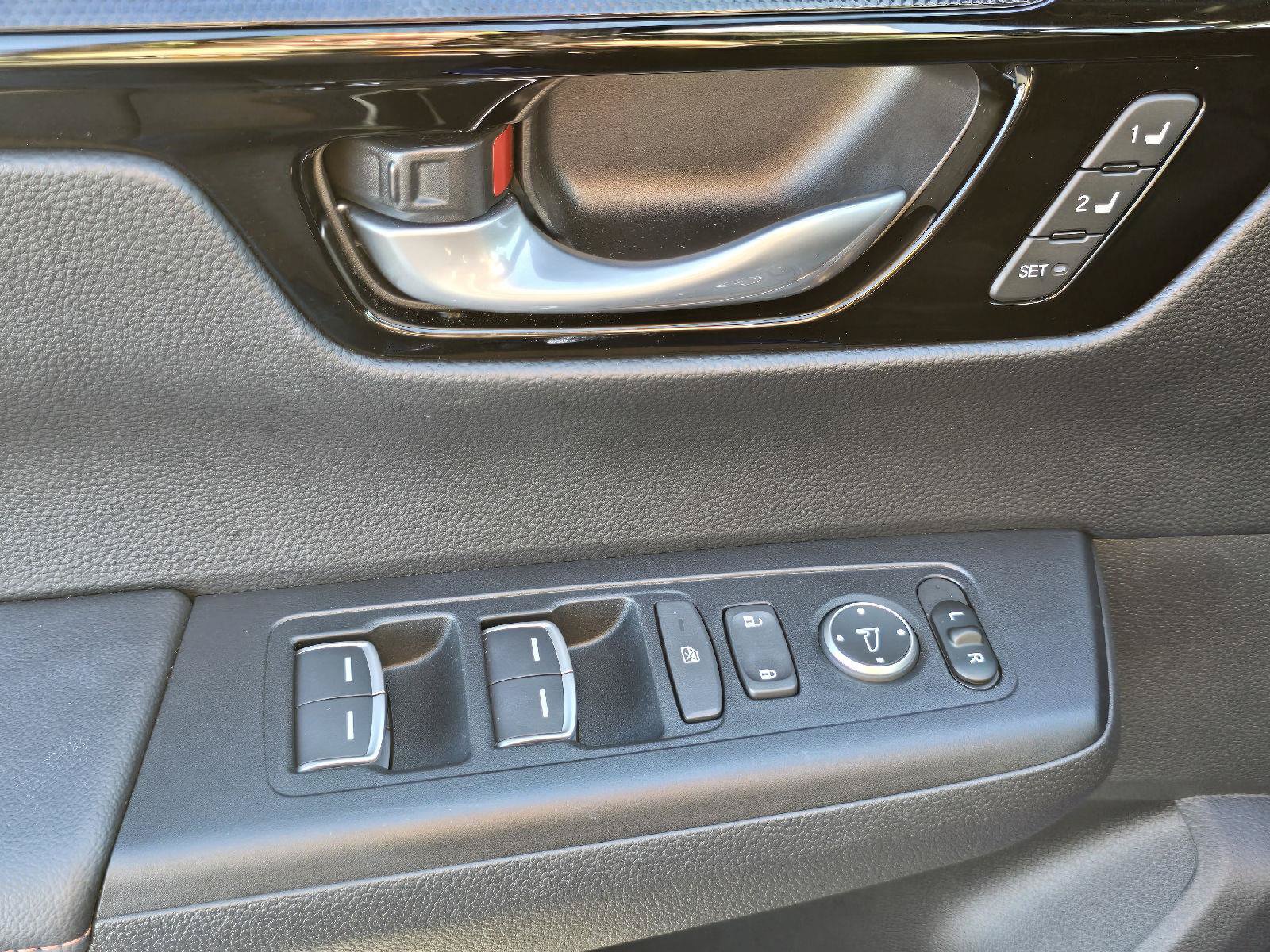 Used 2024 Honda CR-V Sport Touring image 19