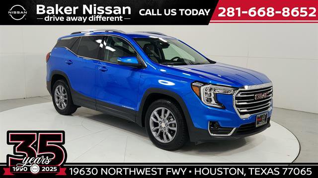 Used 2024 GMC Terrain SLT image 1