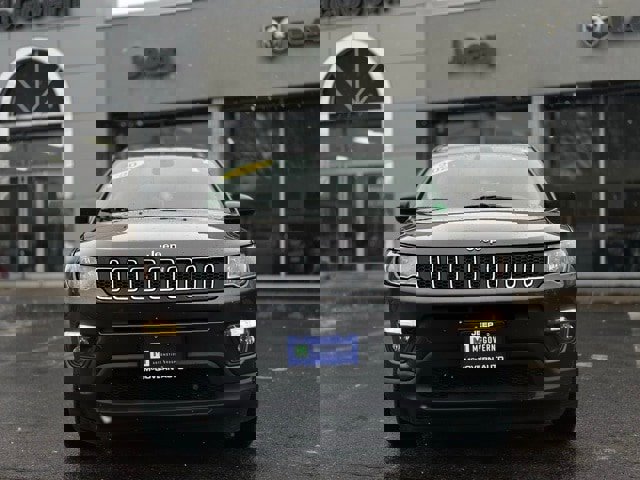 Used 2020 Jeep Compass Latitude image 8