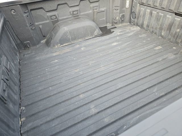 Used 2023 GMC Sierra 1500 SLT w/ SLT Premium Package image 9