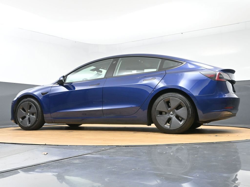 Used 2021 Tesla Model 3 Standard Range Plus image 51