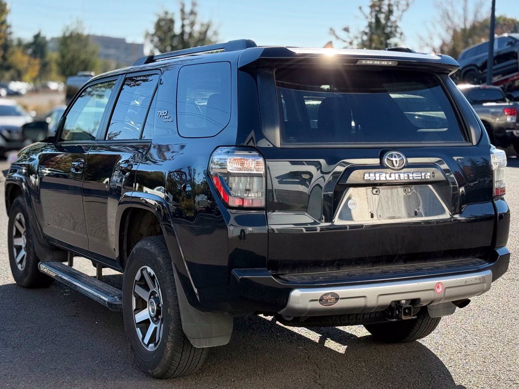 Used 2024 Toyota 4Runner TRD Off-Road Premium w/ Off Road Premium Plus Package AWD/4WD image 3