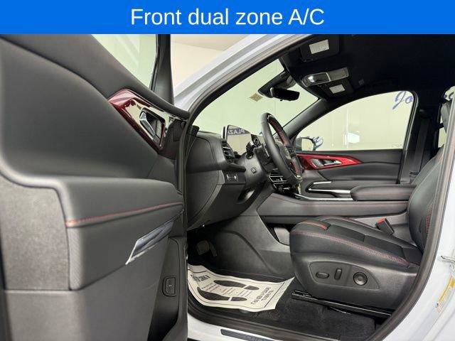 New 2026 Chevrolet Traverse RS image 9