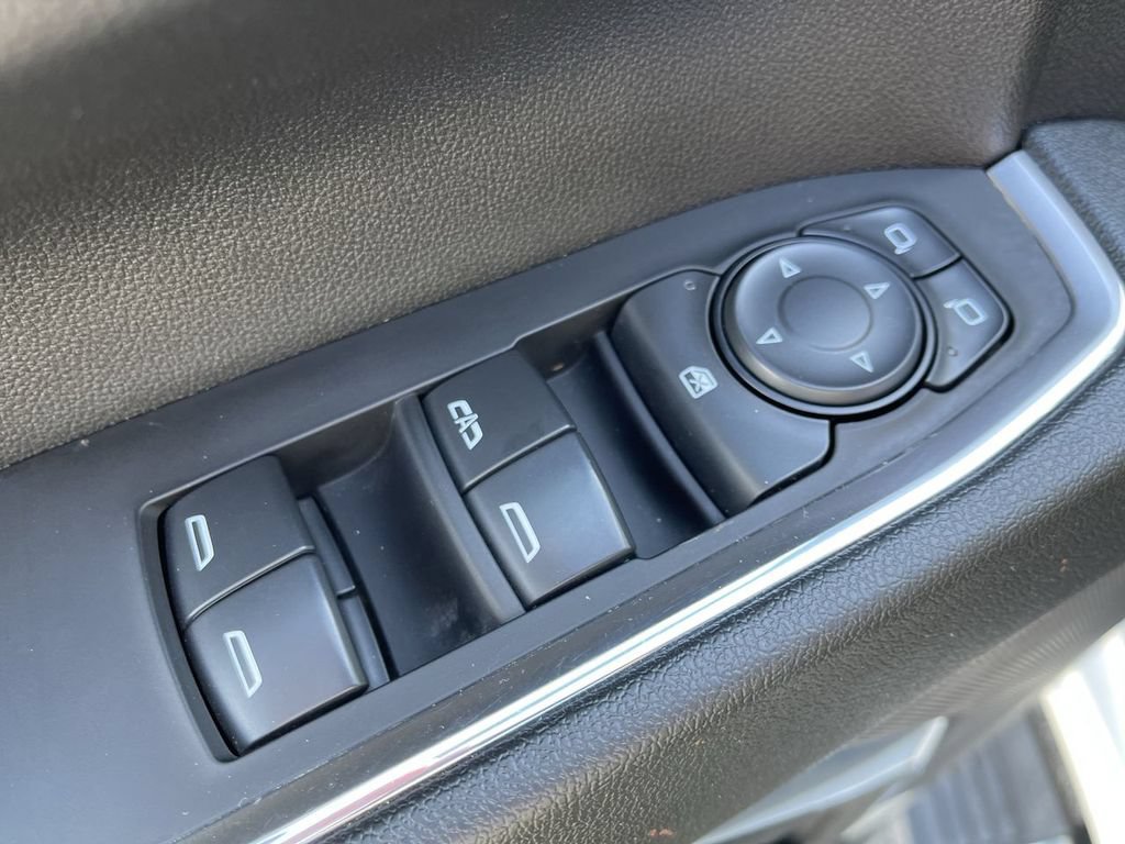 Used 2024 Chevrolet Silverado 2500 LT AWD/4WD image 13