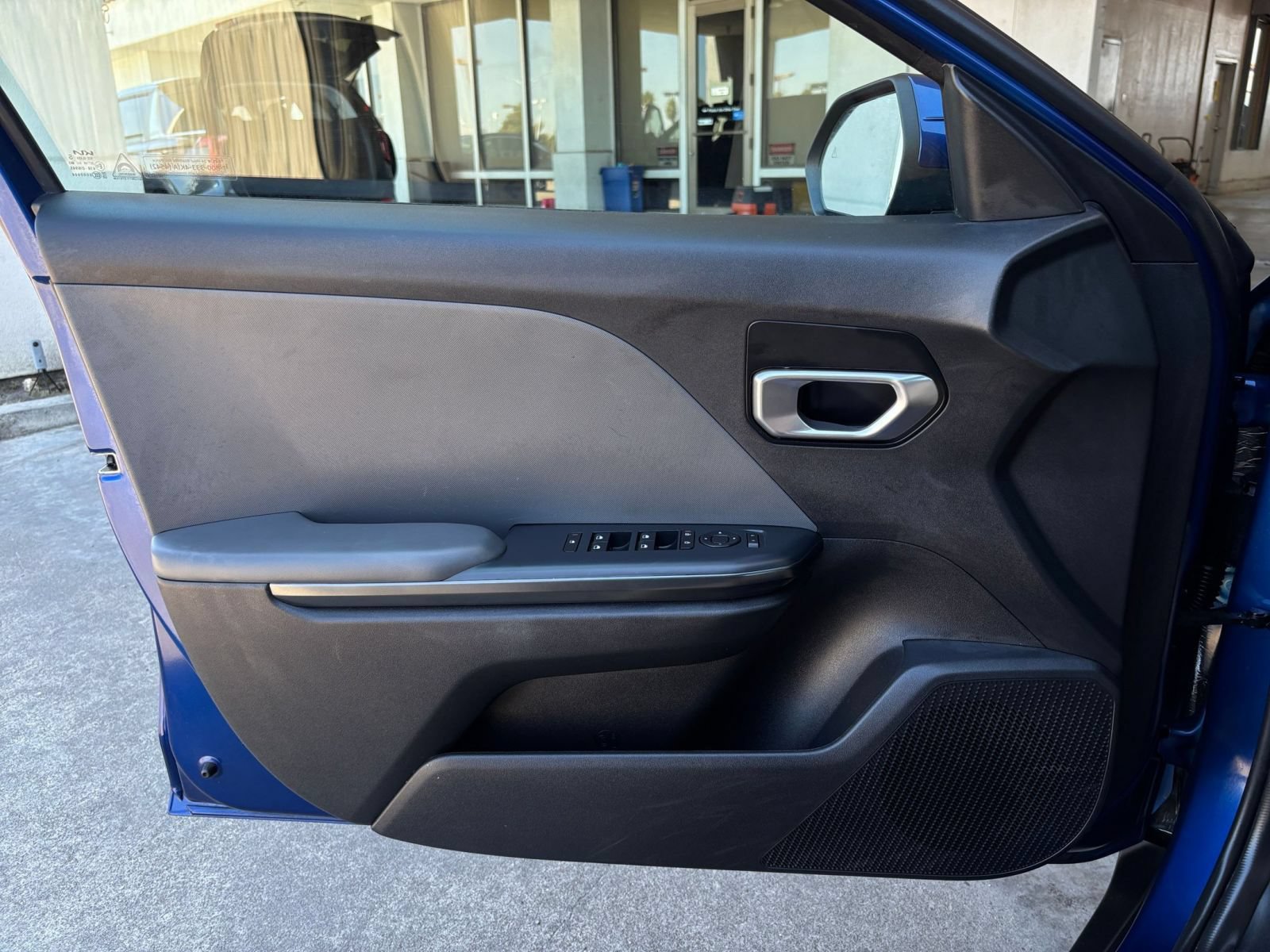 Used 2025 Kia K4 FWD image 18