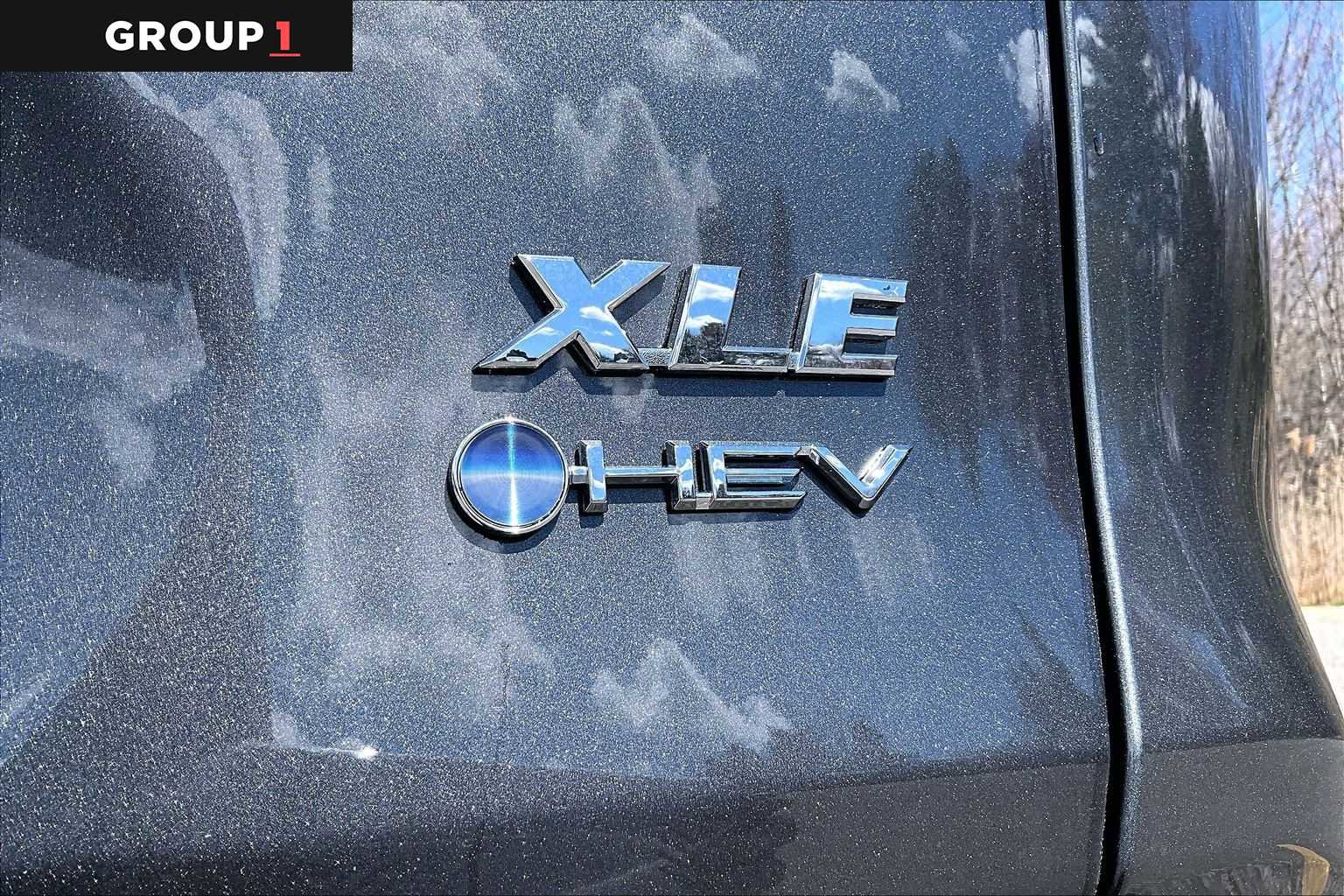 Used 2025 Toyota RAV4 XLE w/ Weather Package AWD/4WD image 9