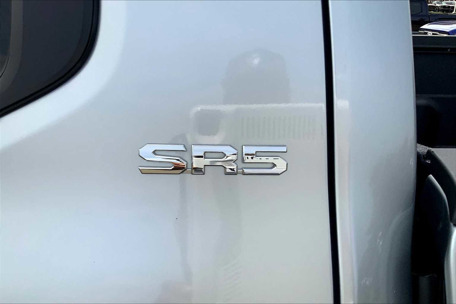 New 2025 Toyota Tacoma SR5 image 15