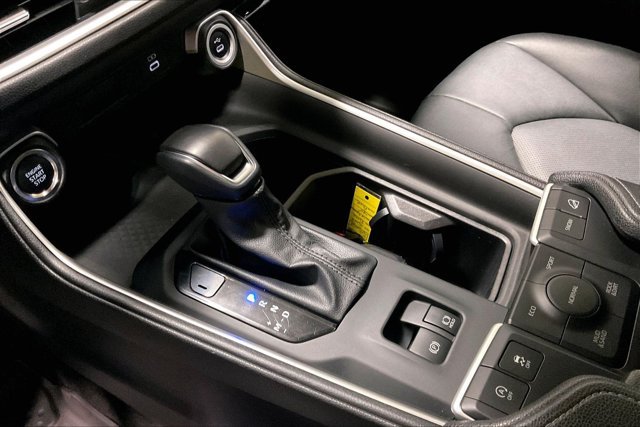 Certified 2025 Toyota Grand Highlander AWD image 18