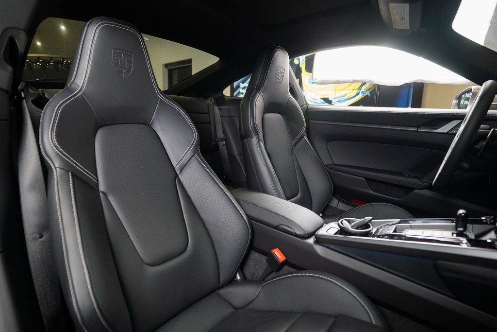 New 2026 Porsche 911 Carrera RWD image 17