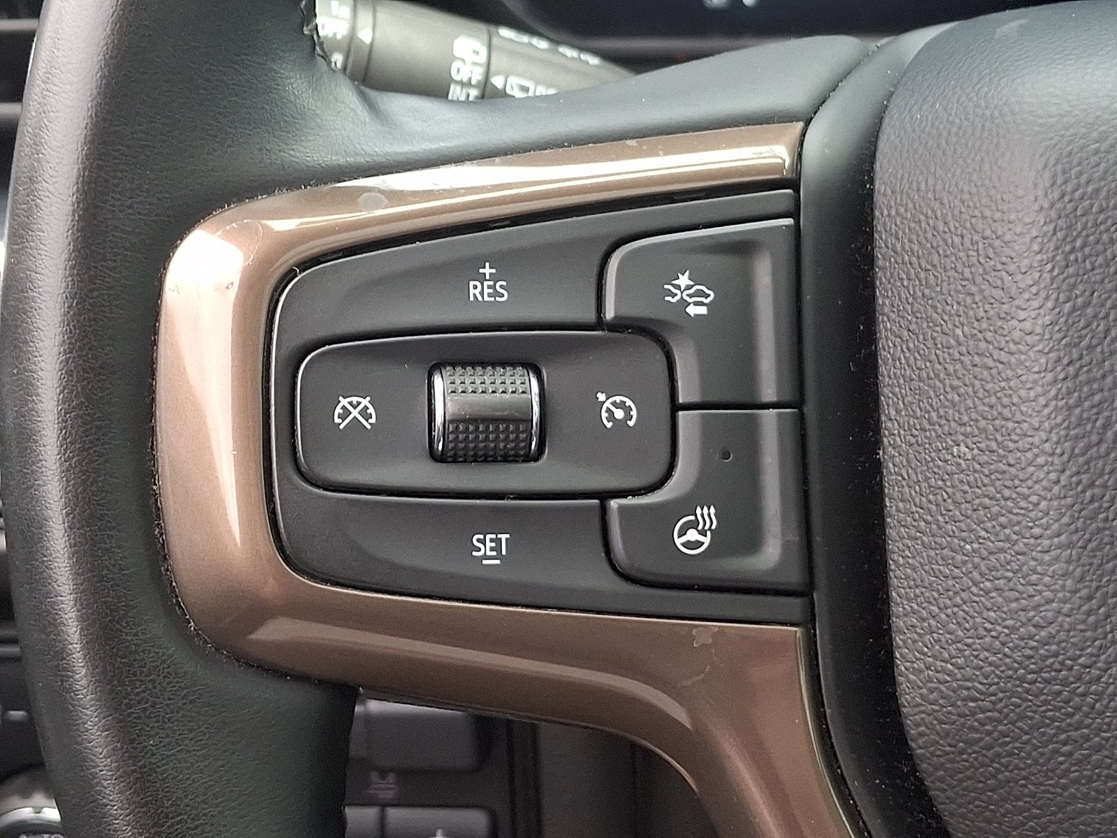 Used 2024 Chevrolet Tahoe High Country w/ Max Trailering Package AWD/4WD image 23