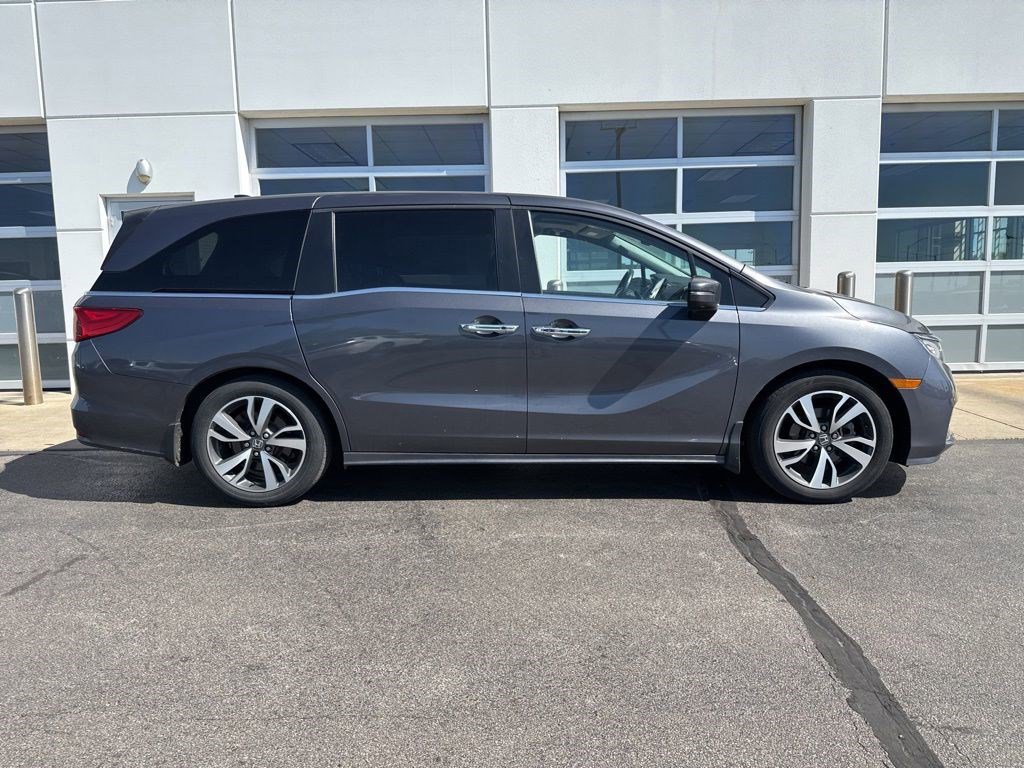 Used 2023 Honda Odyssey Touring image 3