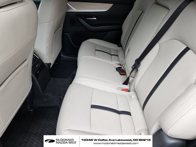 Certified 2025 MAZDA CX-70 Plug-In Hybrid w/ Premium Pkg AWD/4WD image 33