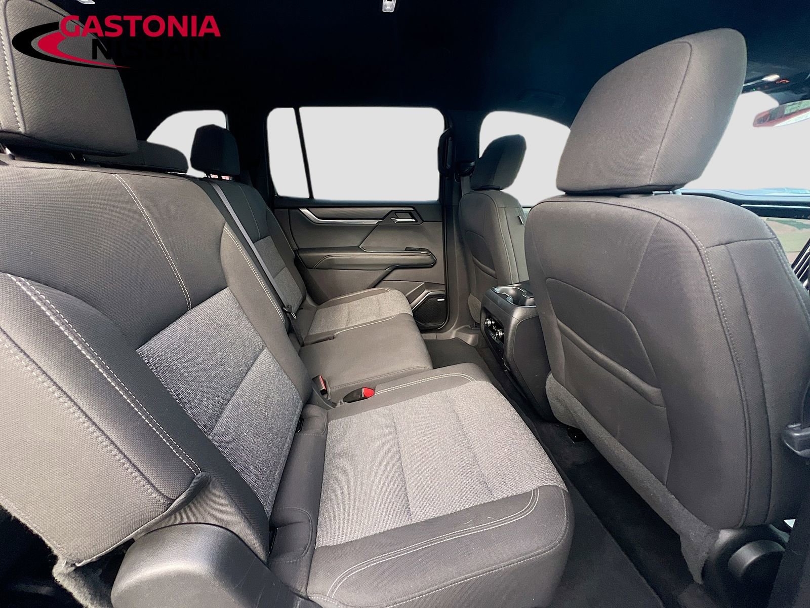 Used 2025 GMC Acadia Elevation image 35