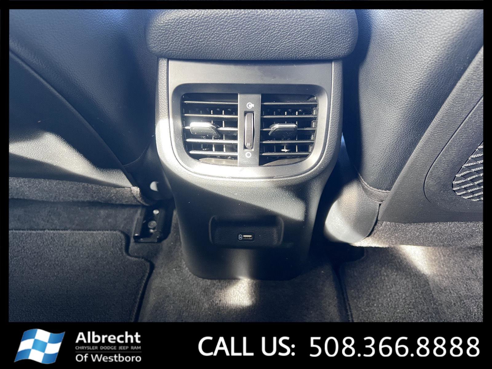 Used 2023 Kia Forte GT image 24