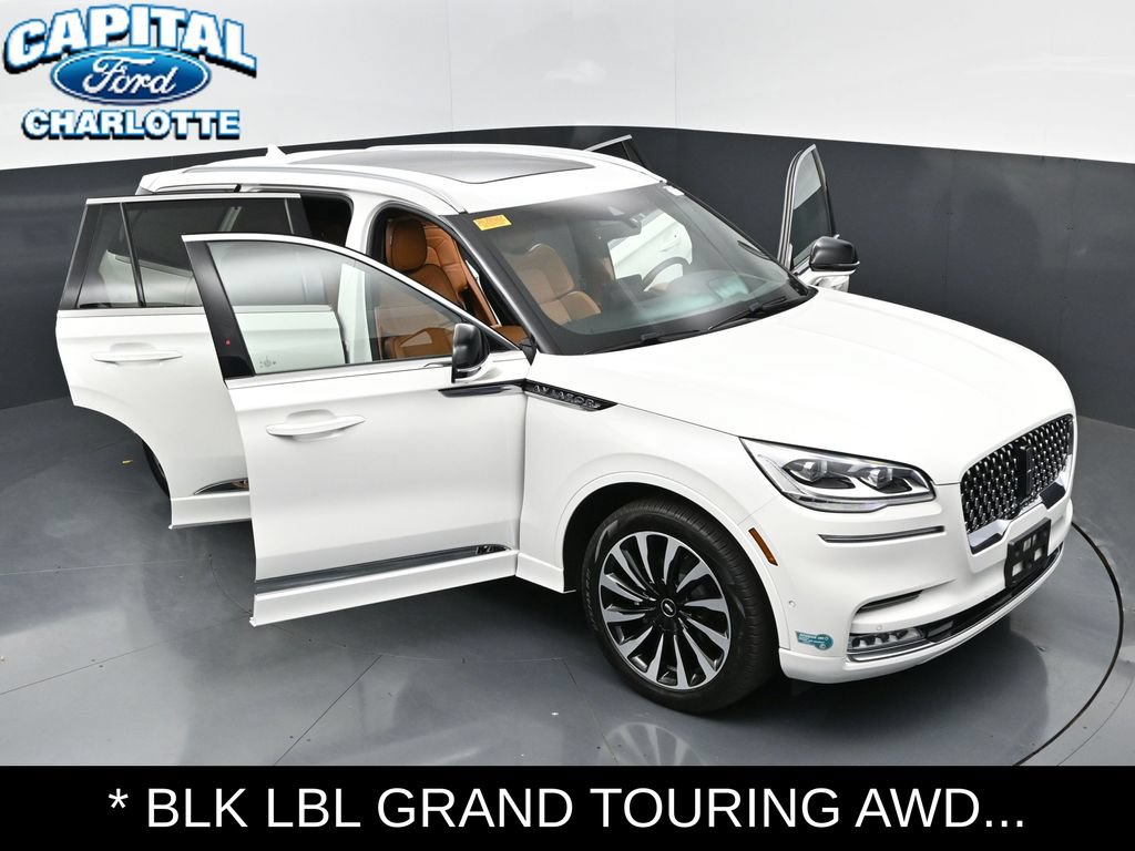 Used 2023 Lincoln Aviator Black Label Grand Touring AWD/4WD image 40