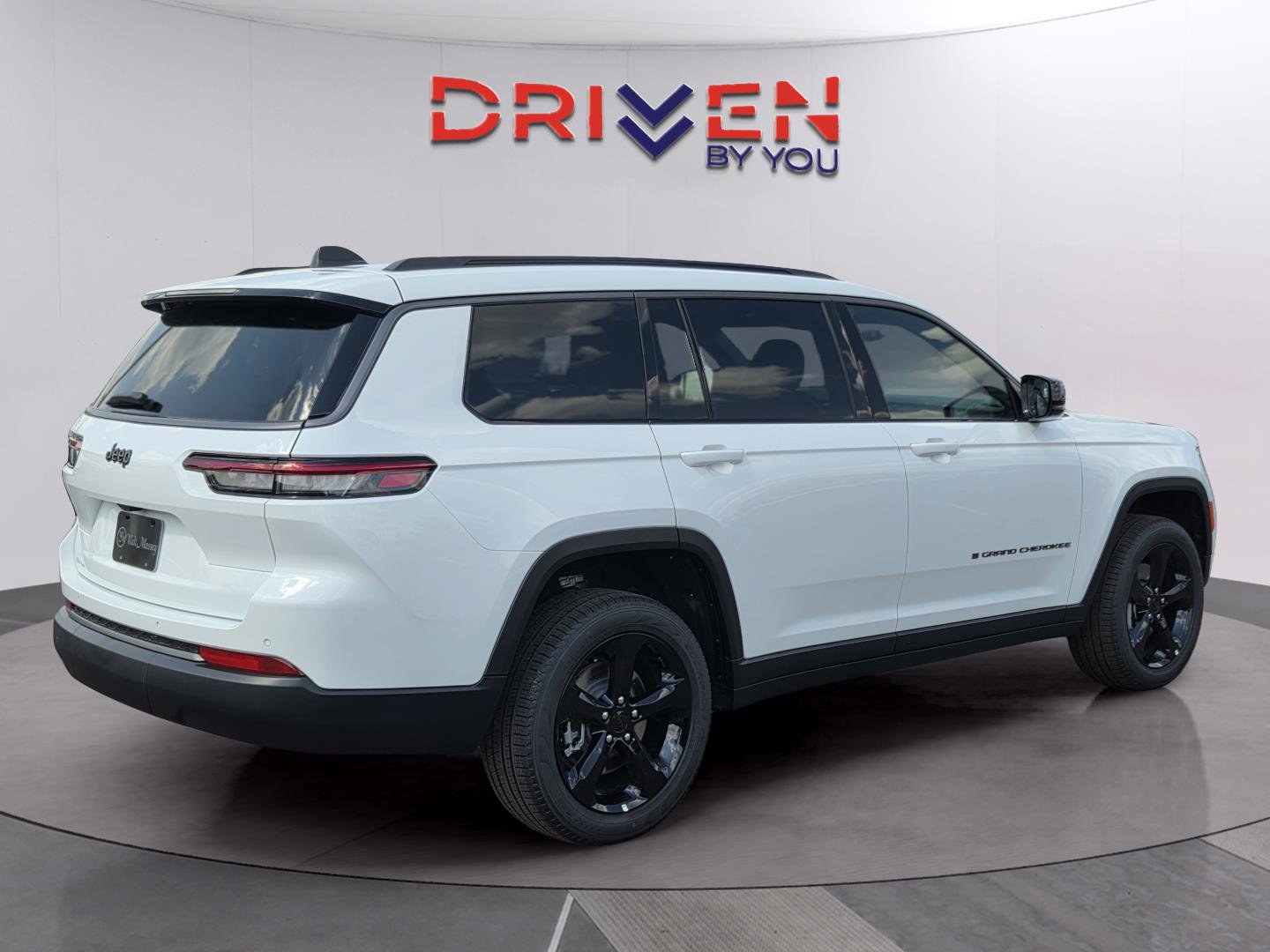 New 2026 Jeep Grand Cherokee L Limited image 5