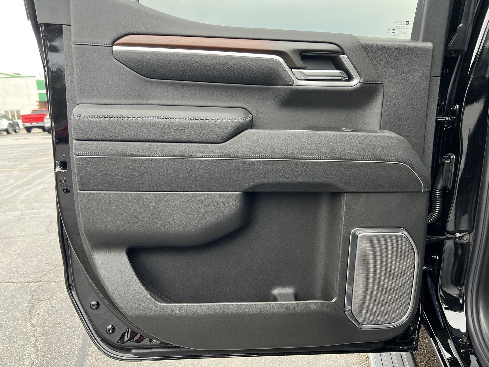 New 2026 GMC Sierra 1500 Denali w/ Denali Reserve Package image 19