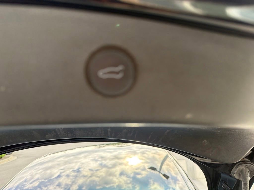 Used 2021 Tesla Model 3 Standard Range Plus RWD image 9