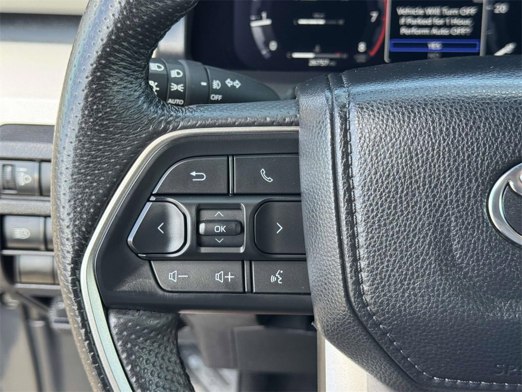 Used 2024 Toyota Tacoma TRD Off-Road image 11