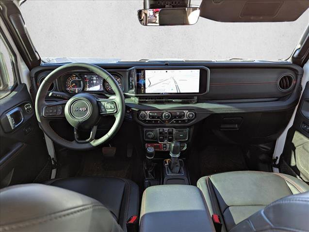Used 2024 Jeep Gladiator Rubicon image 17
