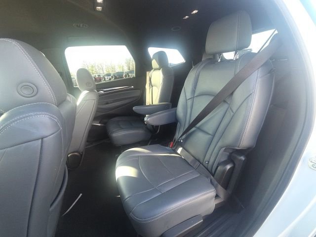 Used 2024 Buick Enclave Premium FWD image 22