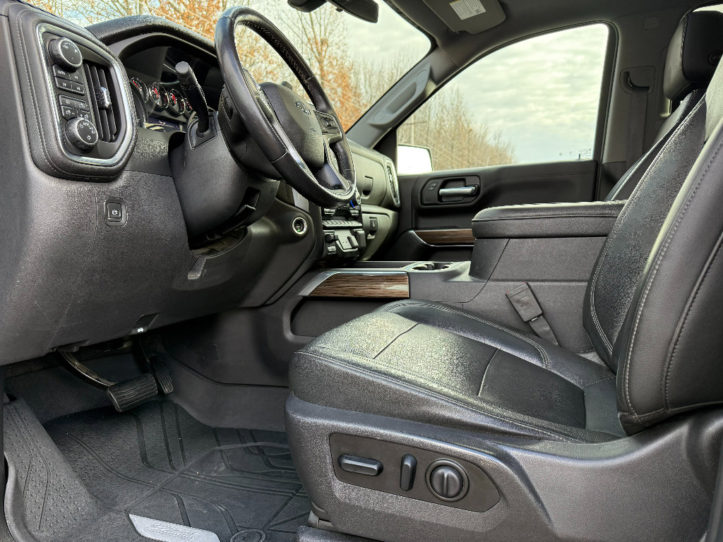 Used 2019 Chevrolet Silverado 1500 RST image 20