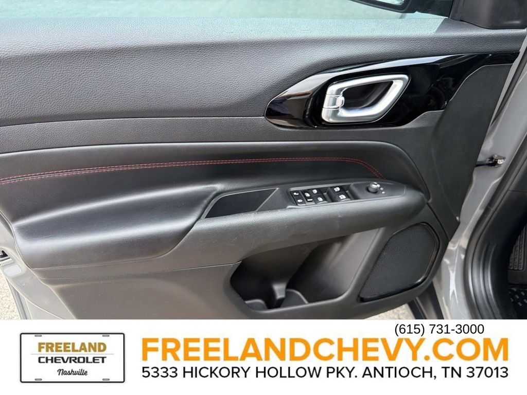Used 2024 Jeep Compass Trailhawk AWD/4WD image 21