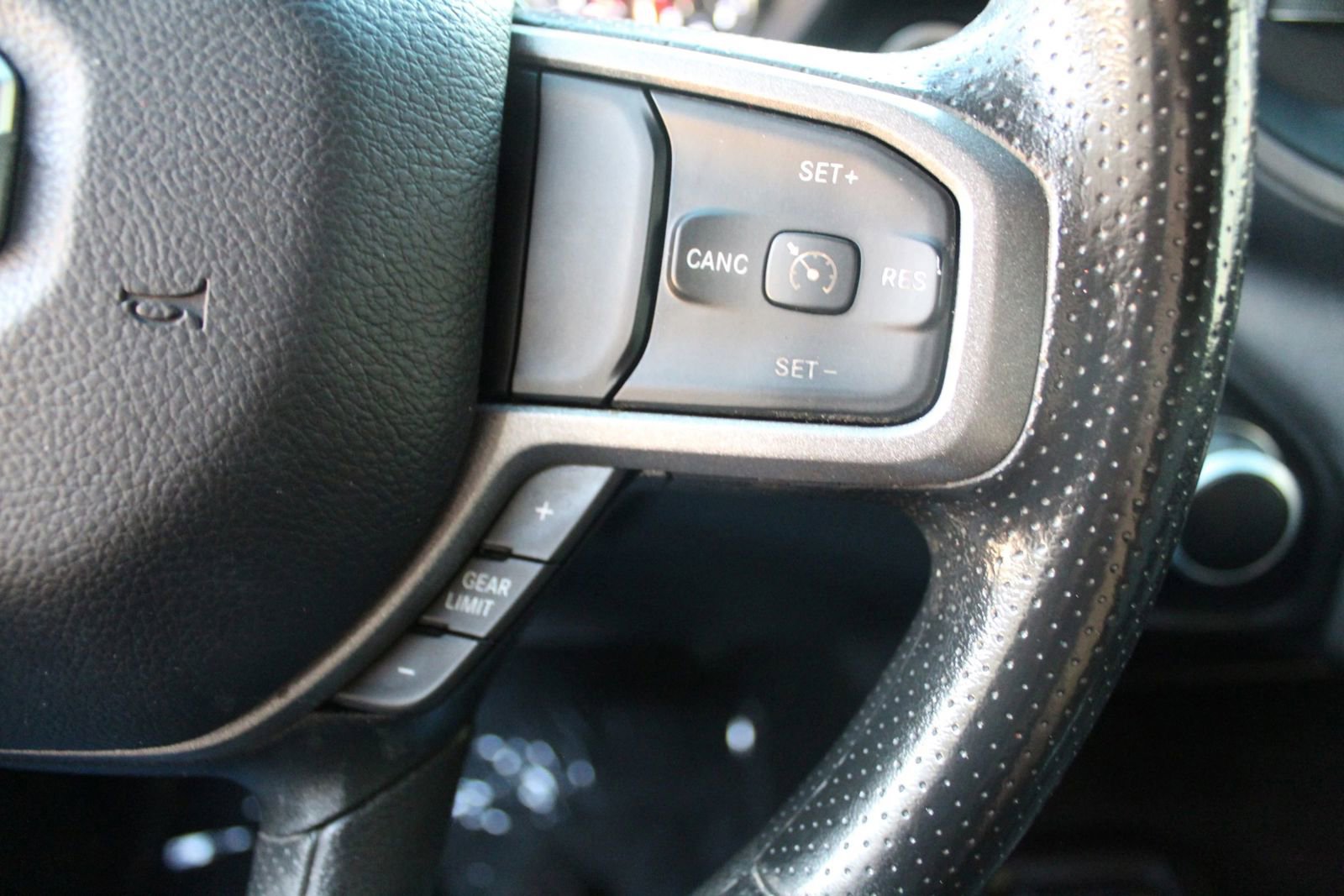 Used 2023 RAM 2500 Tradesman AWD/4WD image 16