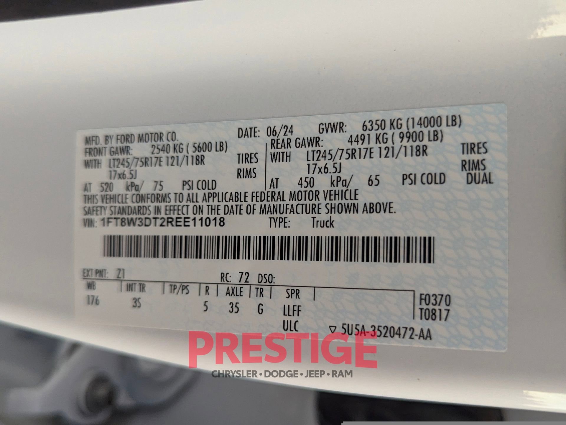 Used 2024 Ford F350 XLT image 37