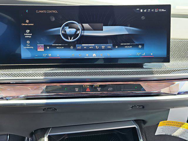 New 2025 BMW 760i xDrive w/ Executive Package image 24