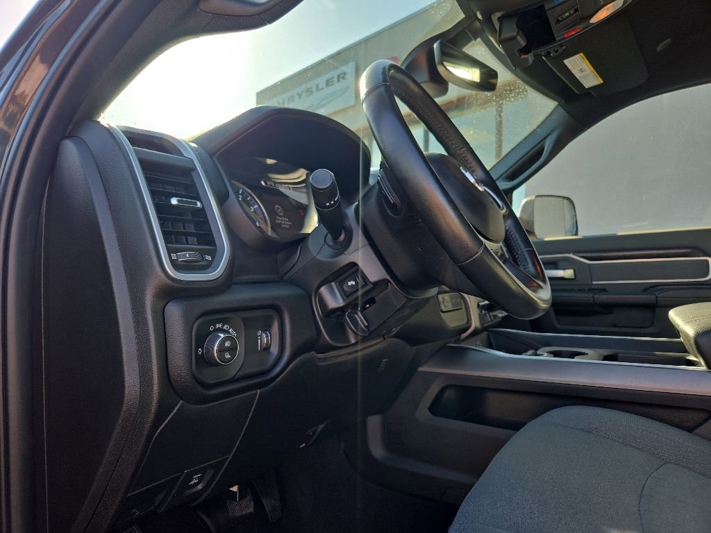 Used 2022 RAM 2500 Big Horn w/ Level B Equipment Group AWD/4WD image 42