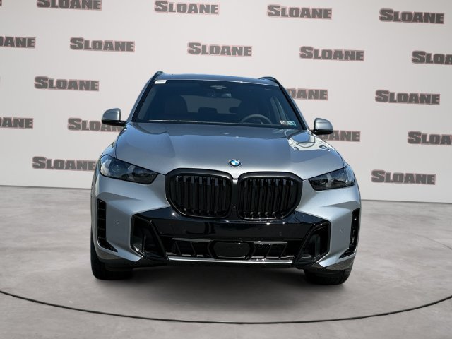 New 2026 BMW X5 xDrive40i w/ M Sport Package AWD/4WD image 8