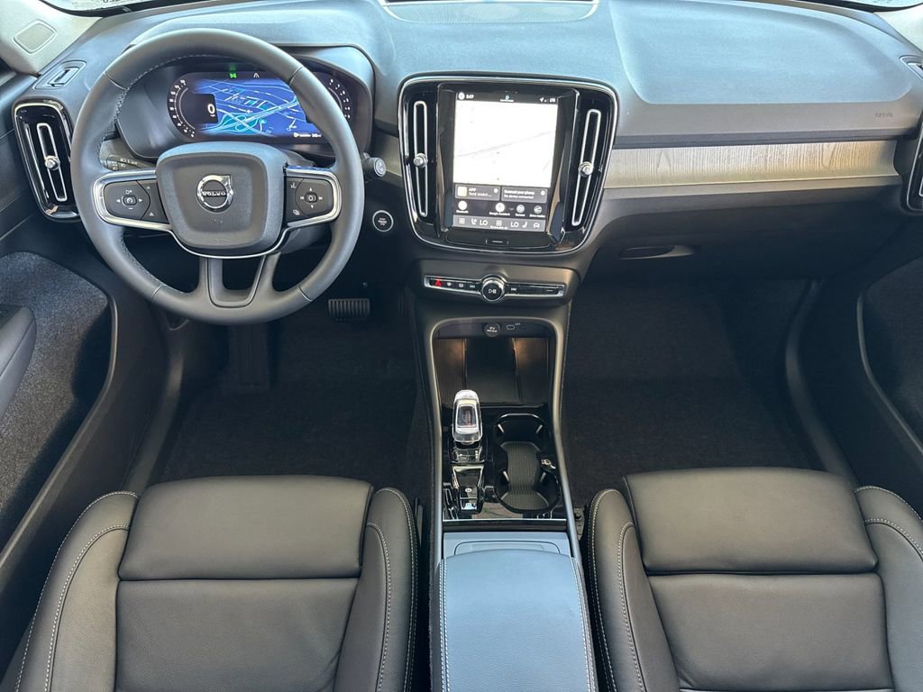 New 2026 Volvo XC40 B5 Plus w/ Protection Package Premier image 12